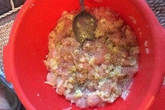 Рубленые котлеты из индейки и цветной капусты Рубленые котлеты из индейки и цветной капусты