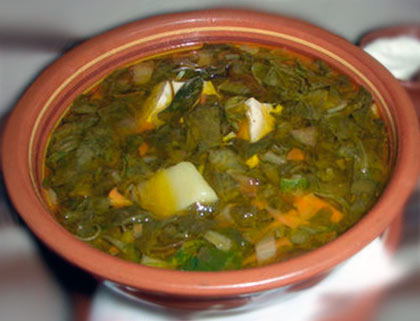 Борщ зеленый закарпатский с копчёностями. Фото. Зелёный закарпатский борщ с копчёностями и щавелем. Рецепт приготовления.