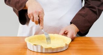 Киш с креветками и красной рыбой Киш с креветками и красной рыбой