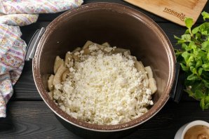 Вареницы с творогом в мультиварке Вареницы с творогом в мультиварке