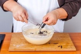 Пирог с изюмом на сметане Пирог с изюмом на сметане