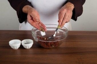 Канапе из печеного картофеля и спаржи с кремом из сметаны Канапе из печеного картофеля и спаржи с кремом из сметаны