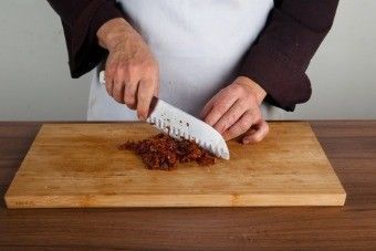 Канапе из печеного картофеля и спаржи с кремом из сметаны Канапе из печеного картофеля и спаржи с кремом из сметаны