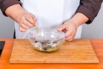 Пирог с изюмом на сметане Пирог с изюмом на сметане